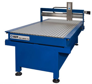 fraiseuse CNC 3 axes 1