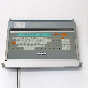 clavier monté sur rack-tiroir