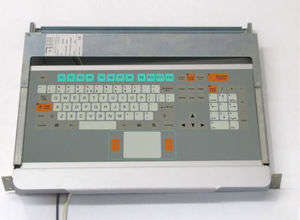 clavier monté sur rack-tiroir