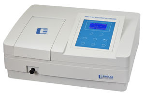 spectrophotomètre UV-Vis 1