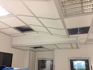 panneau sandwich pour faux-plafond