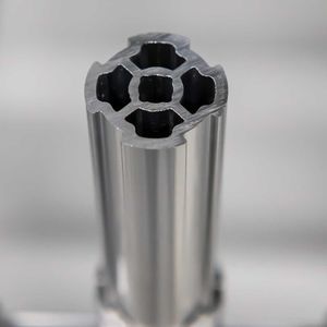 profilé en aluminium
