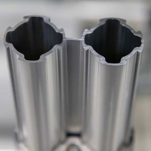 profilé en aluminium