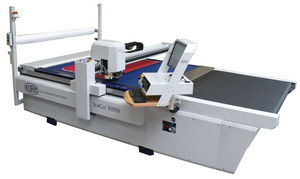 machine de découpe à couteau