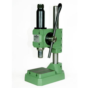 machine de poinçonnage manuelle