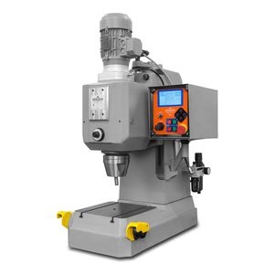 machine de rivetage orbitale / automatique / électrique / d'établi