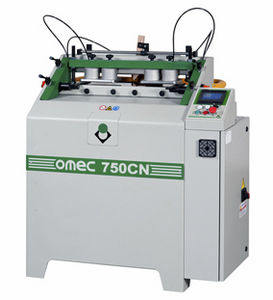 fraiseuse CNC à 3 axes / universelle