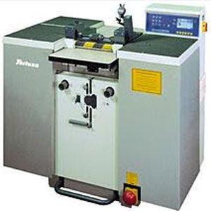 machine à refendre