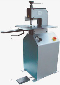 machine à riveter hydraulique
