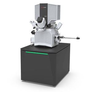 microscope FIB/SEM