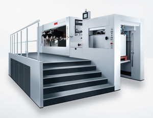 machine de découpe à l'emporte pièce