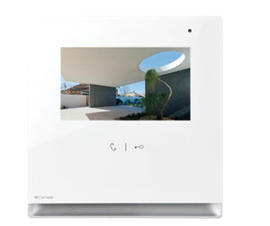 moniteur LCD 1