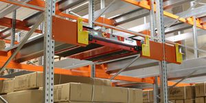 magasin semi-automatique de palettes 1