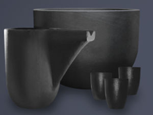 creuset en argile-graphite