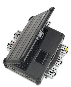 ordinateur portable Intel Core i7 / Windows 7 / durci / 1920 x 1080