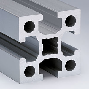 profilé en aluminium
