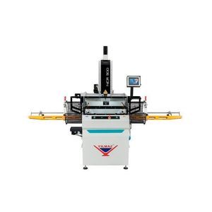 détoureuse à copier à commande numérique 1