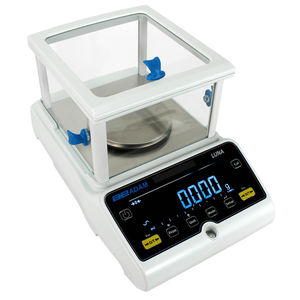 balance de laboratoire