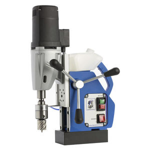 machine de perçage magnétique 1
