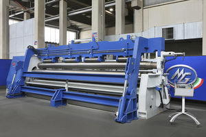 rouleuse à 4 rouleaux