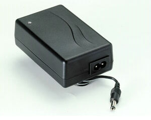 chargeur de batterie de bureau