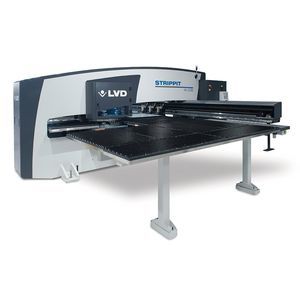 poinçonneuse CNC