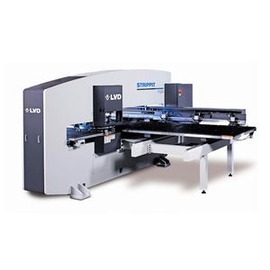 poinçonneuse CNC