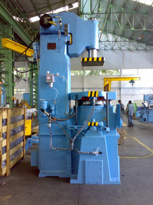 machine de moulage en sable 1