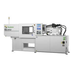 presse à injecter horizontale 1