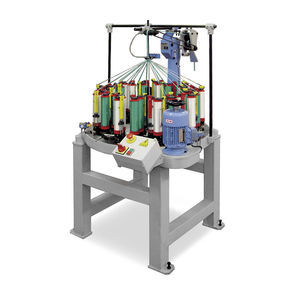 machine de tressage pour cordage de voile