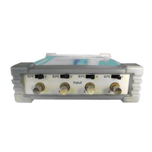 centrale d'acquisition de données benchtop 1