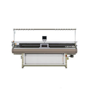 machine à tricoter plate