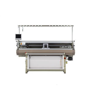 machine à tricoter plate