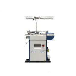 machine à tricoter plate