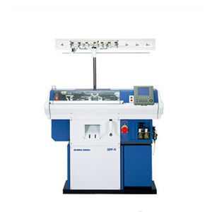 machine à tricoter plate
