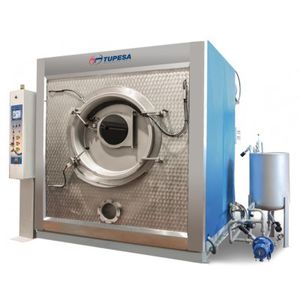 machine de lavage à eau 1