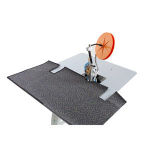 surfileuse de moquette à une aiguille 1
