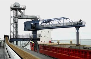 chargeur de navires pour produits en vrac 1