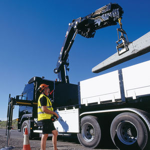 camion grue 1