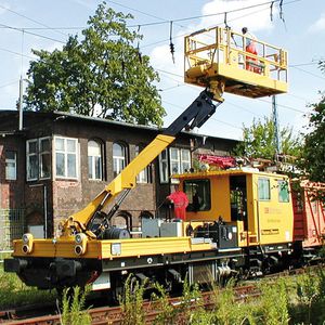 nacelle télescopique sur rail