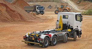 bras de levage à crochet pour camions 1