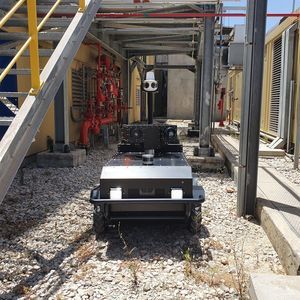 robot de surveillance autonome