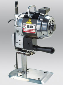 machine de découpe à couteau