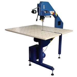 machine de découpe à couteau