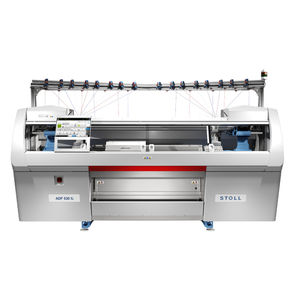machine à tricoter plate