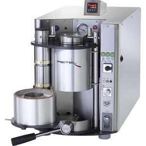 machine de coulée sous vide