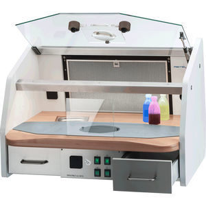 poste de travail pour laboratoire