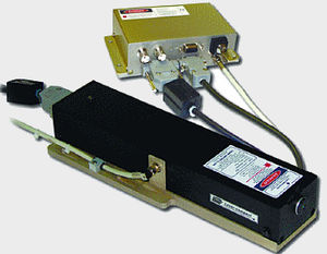 laser à impulsion courte / actively Q-switch / à état solide / infrarouge