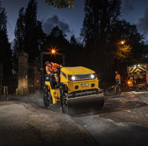 rouleau compresseur tandem 1