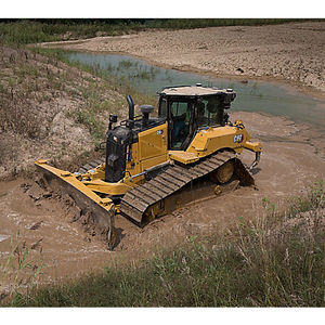 bulldozer sur chenilles 1
